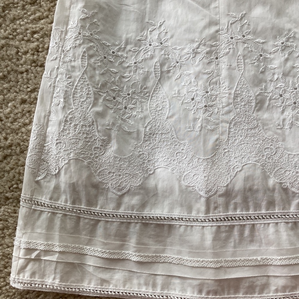 Express Sleeveless White Dress - Picture 5 of 8
